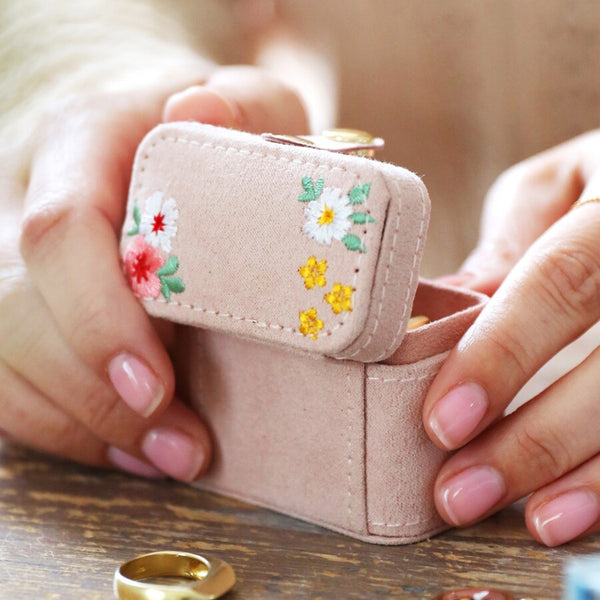 Lisa Angel Embroidered Flowers Petite Velvet Travel Ring Box