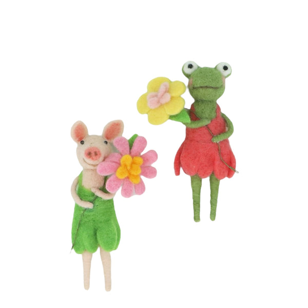 Gisela Graham Mixed Wool Frog/Pig with Flower Decoration