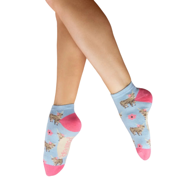 Powder Trainer Socks - Highland Cow in Blue