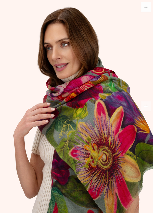 Powder Wool Wrap Scarf - Winter Iris, Ice