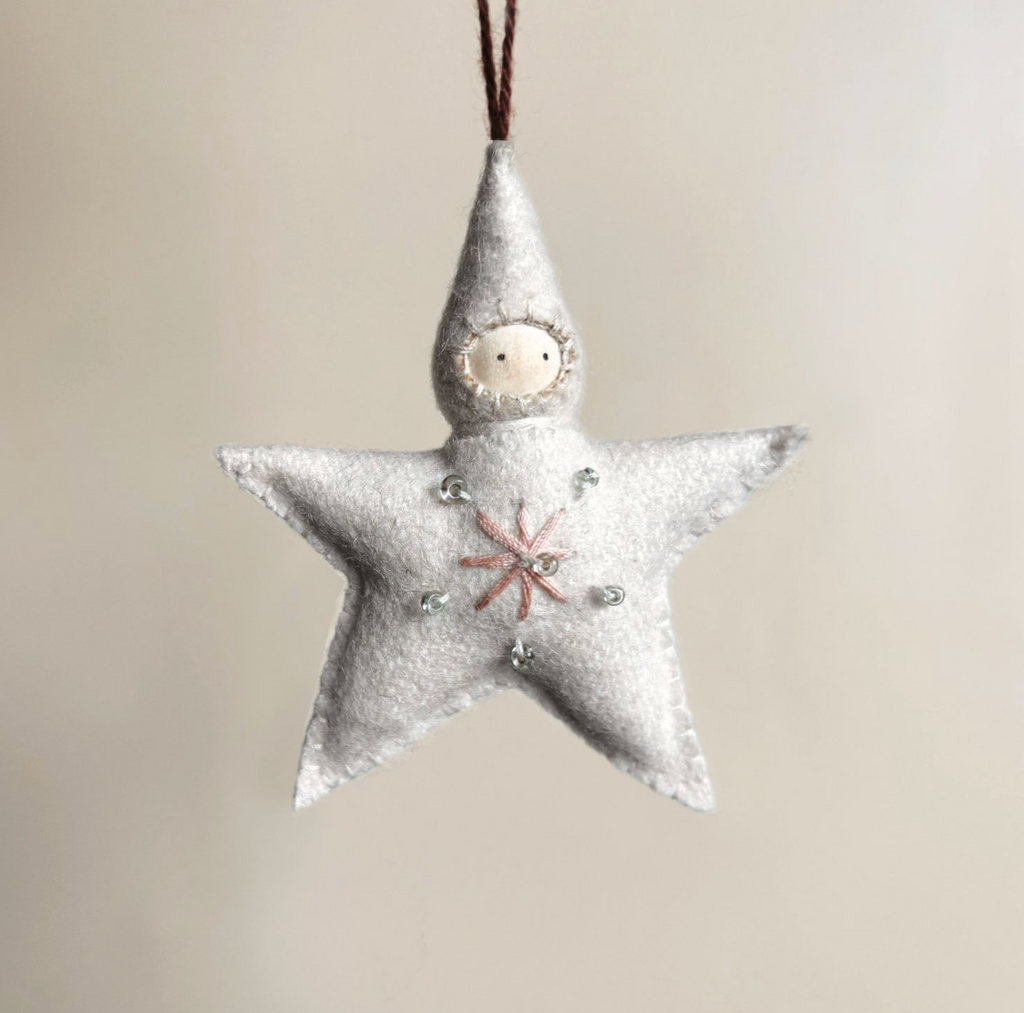 East of India Small Felt Star Baby - Cream
