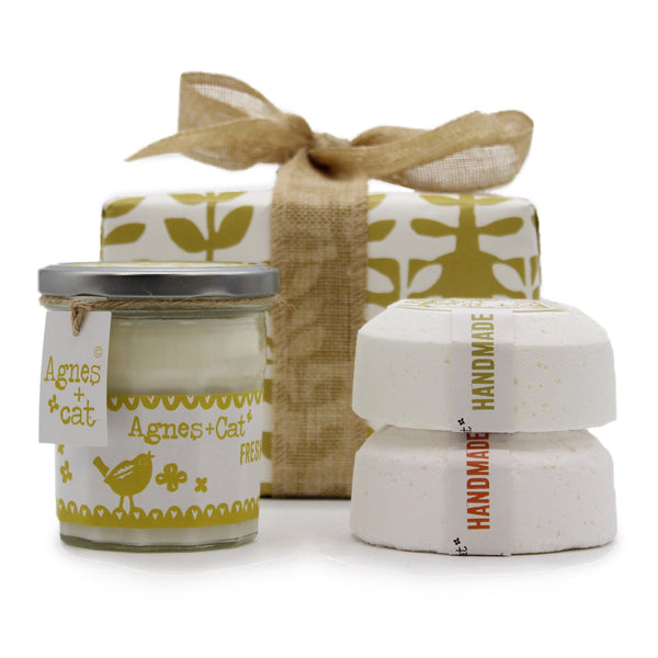 Agnes + Cat Gift Box - Fresh Citrus Candle + Clementine & Morrocan Roll Bath Fizzer