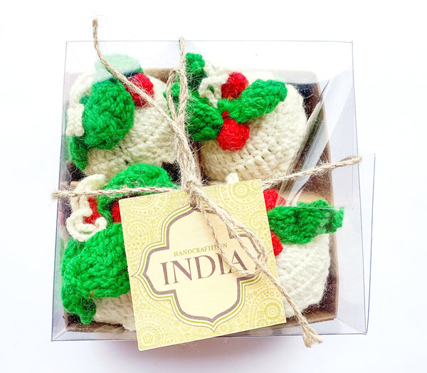 Knitted Christmas Puddings